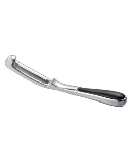 Maestro peeler.size: 17х7х1,5 cm