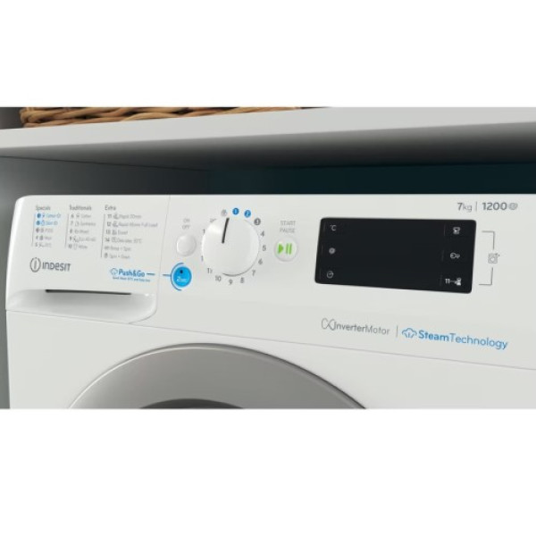 Pesumasin indesit, eestlaetav, 7 kg, 1200 p/min, inverter, hõbedane luuk