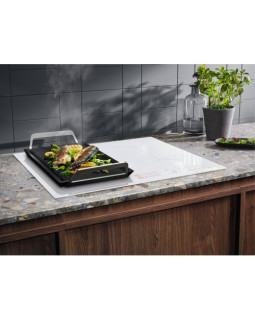 Pliidiplaat electrolux, 4 x induktsioon, 60 cm, valge, faasitud esiserv-foto3