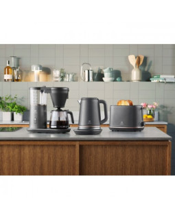 Veekeetja electrolux, 1,7 l,  must pärl/pronks-foto3