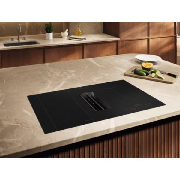 Õhupuhastiga pliidiplaat electrolux, 4 x induktsioon, 80 cm, saphirmatt se, 650 m3/h, 71 db, lõigatud servad