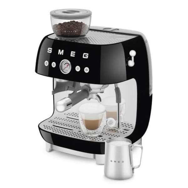 Espresso kohvimasin kohviveskiga smeg, 50`ndate stiil, must Köögitehnika