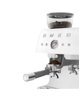 Espresso kohvimasin kohviveskiga smeg, 50`ndate stiil, valge-foto6