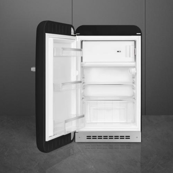 Külmik smeg, 50-ndate stiil, 97 cm, 105/17 l, 35 db, mehaaniline juhtimine, vasak, must Külmik smeg, 50-ndate stiil, 97 cm, 105/17 l, 35 db, mehaaniline juhtimine, vasak, must