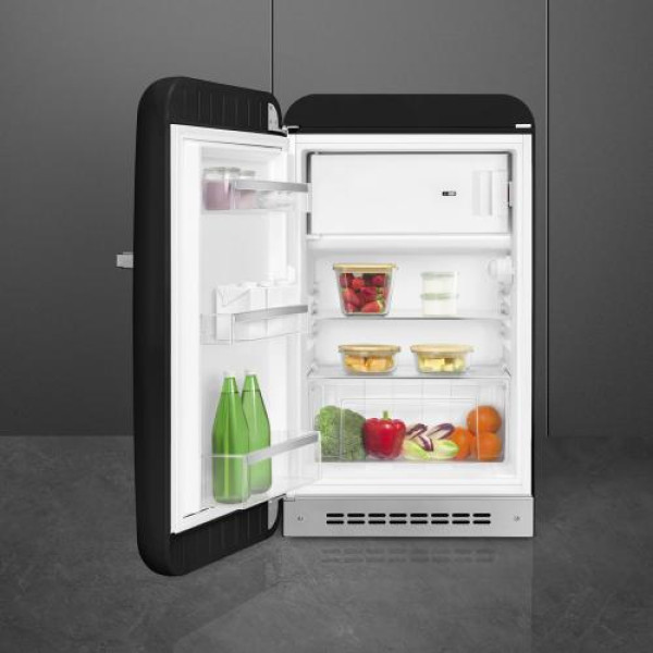 Külmik smeg, 50-ndate stiil, 97 cm, 105/17 l, 35 db, mehaaniline juhtimine, vasak, must Külmik smeg, 50-ndate stiil, 97 cm, 105/17 l, 35 db, mehaaniline juhtimine, vasak, must