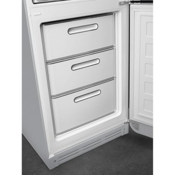 Külmik smeg, 50-ndate stiil, 196 cm, 234/97 l, 35 db, elektrooniline juhtimine, nofrost, hõbedane