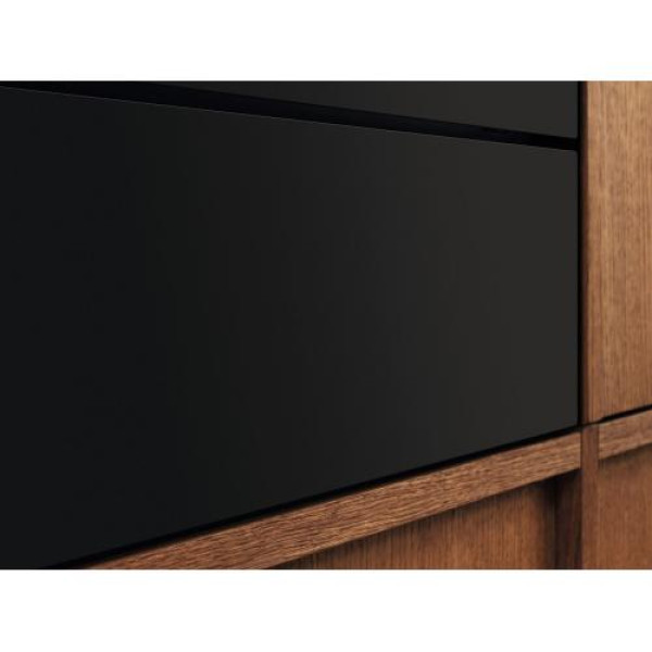 Vaakumpakendaja electrolux, integreeritav, matt must