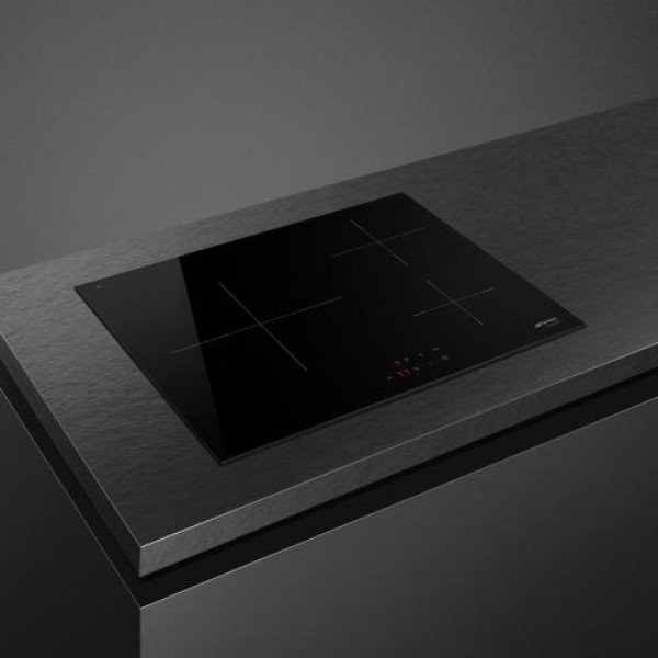Pliidiplaat smeg, 3 x induktsioon, 60 cm, must, lõigatud serv