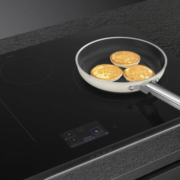 Pliidiplaat smeg isola, 4 x induktsioon, flexi-tsoon, 80 cm, autovent, faasitud, must