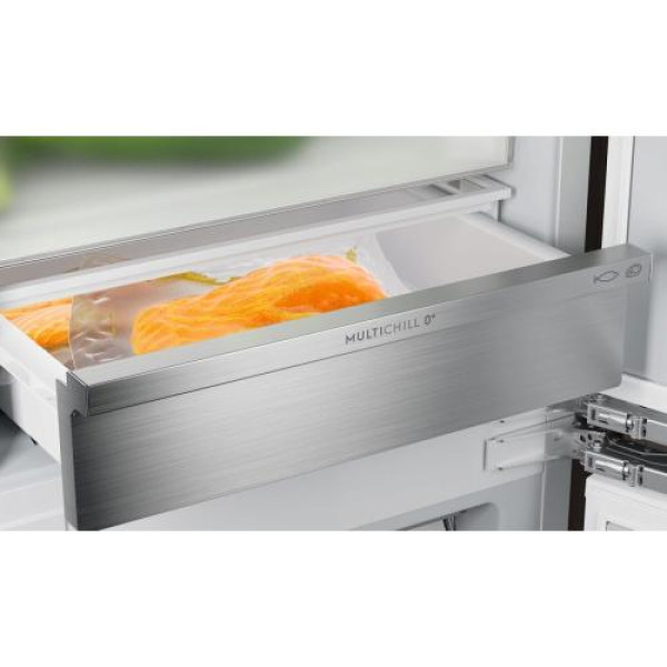 Külmik aeg 9000, integreeritav, 176,9 cm, 182/62 l, 27db, nofrost, valge