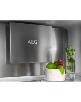 Külmik aeg 8000, integreeritav, 176,9 cm, 182/62 l, 35db, nofrost, valge-foto3