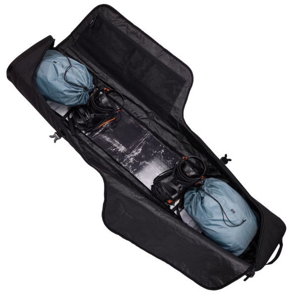 Thule 5176 Roundtrip Rolling Snowboard Bag 165cm Black Thule 5176 Roundtrip Rolling Snowboard Bag 165cm Black