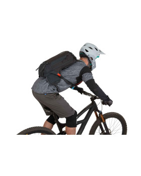 Thule 3800 Rail Pro Hydration Pack 12L Covert-foto3