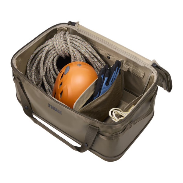 Thule 5530 Chasm Gear Hauler 55L Deep Khaki Thule 5530 Chasm Gear Hauler 55L Deep Khaki