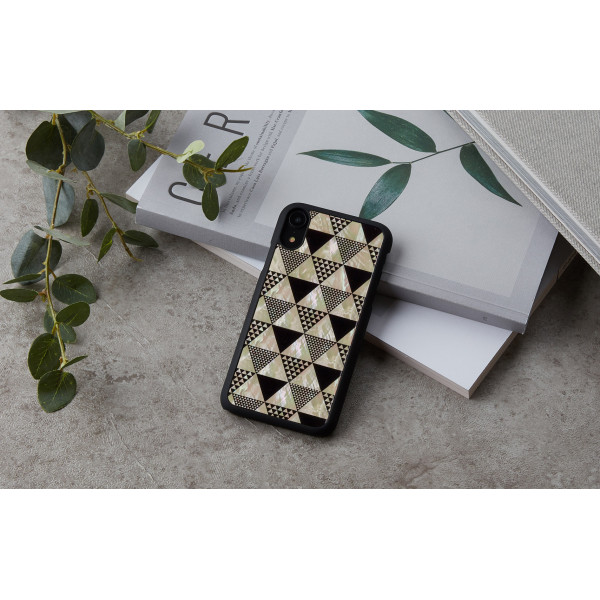 iKins SmartPhone case iPhone XR pyramid black Mobiili ümbrised