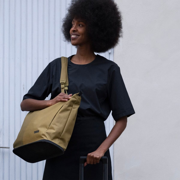 Thule 5229 Aion Tote Bag Black