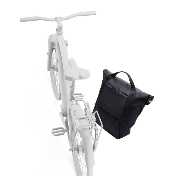 Thule 5468 Chasm Courier 22L with InLock Black