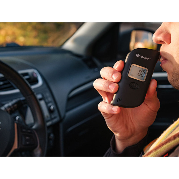 Tracer 47556 BreathEZ-1 Alcohol Tester