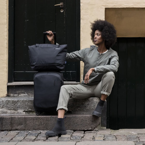 Thule 5053 Subterra 2 Tote Bag Vetiver Gray Thule 5053 Subterra 2 Tote Bag Vetiver Gray