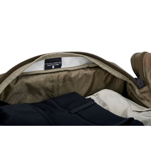 Thule 5602 Chasm Carry on Wheeled Duffel Bag 40L deep khaki Thule 5602 Chasm Carry on Wheeled Duffel Bag 40L deep khaki