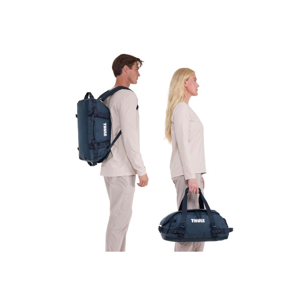 Thule 5586 Chasm 30L duffel bag darkest blue