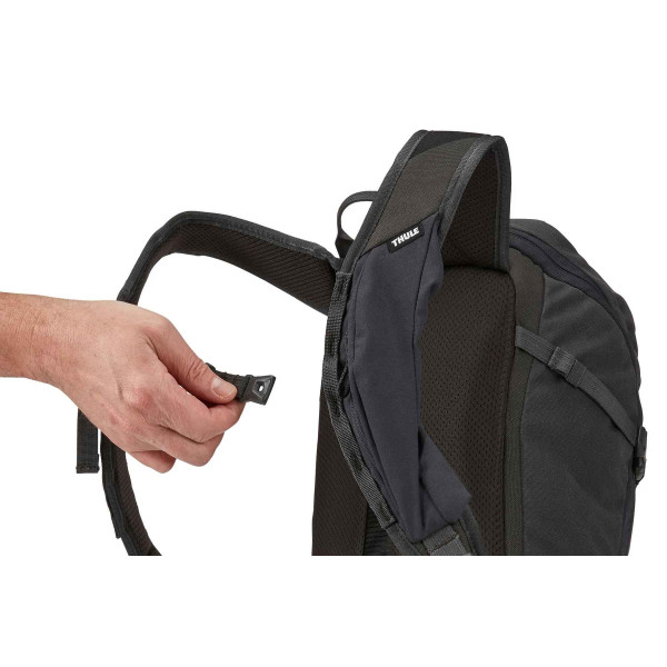 Thule AllTrail X 15L hiking backpack obsidian (3204127) Turism